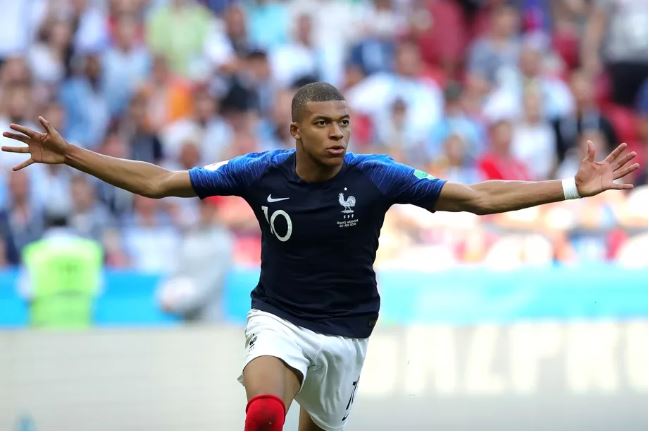 Kylian Mbappé Biography- Facts, Childhood, Career, Record, Family .....